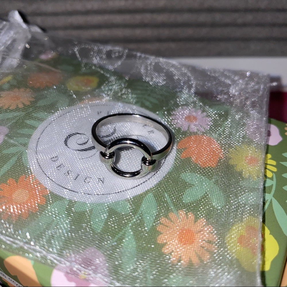 🍀5/$45🍀 Plunder Morgan Dea Ring